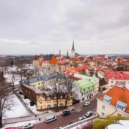Tallinn City Apartments - Luxury 3 Bedroom, Sauna, Views Esterno foto