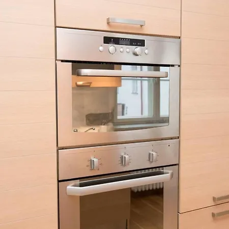 Tallinn City Apartments - Luxury 3 Bedroom, Sauna, Views Esterno foto