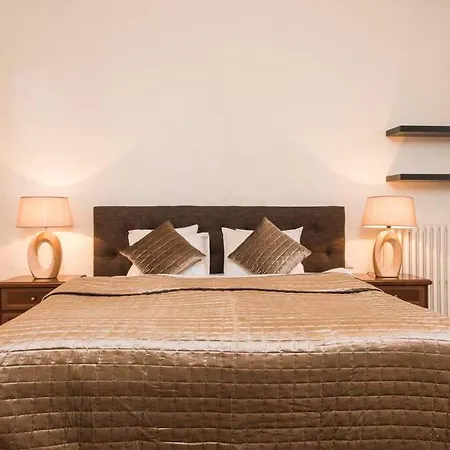 Tallinn City Apartments - Luxury 3 Bedroom, Sauna, Views Esterno foto