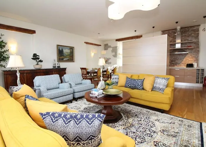 Tallinn City Apartments - Luxury 3 Bedroom, Sauna, Views